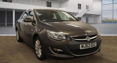 VAUXHALL ASTRA 2.0 CDTi ecoFLEX Elite Euro 5 (s/s) 5dr
